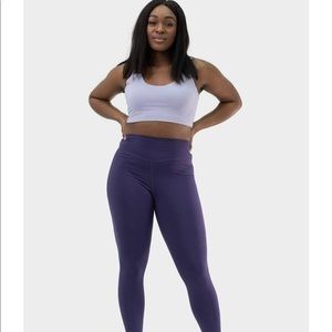 The Ascend Pant Violet